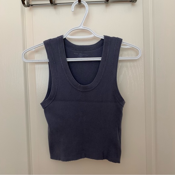 Brandy Melville Connor Tank - Picture 2 of 4